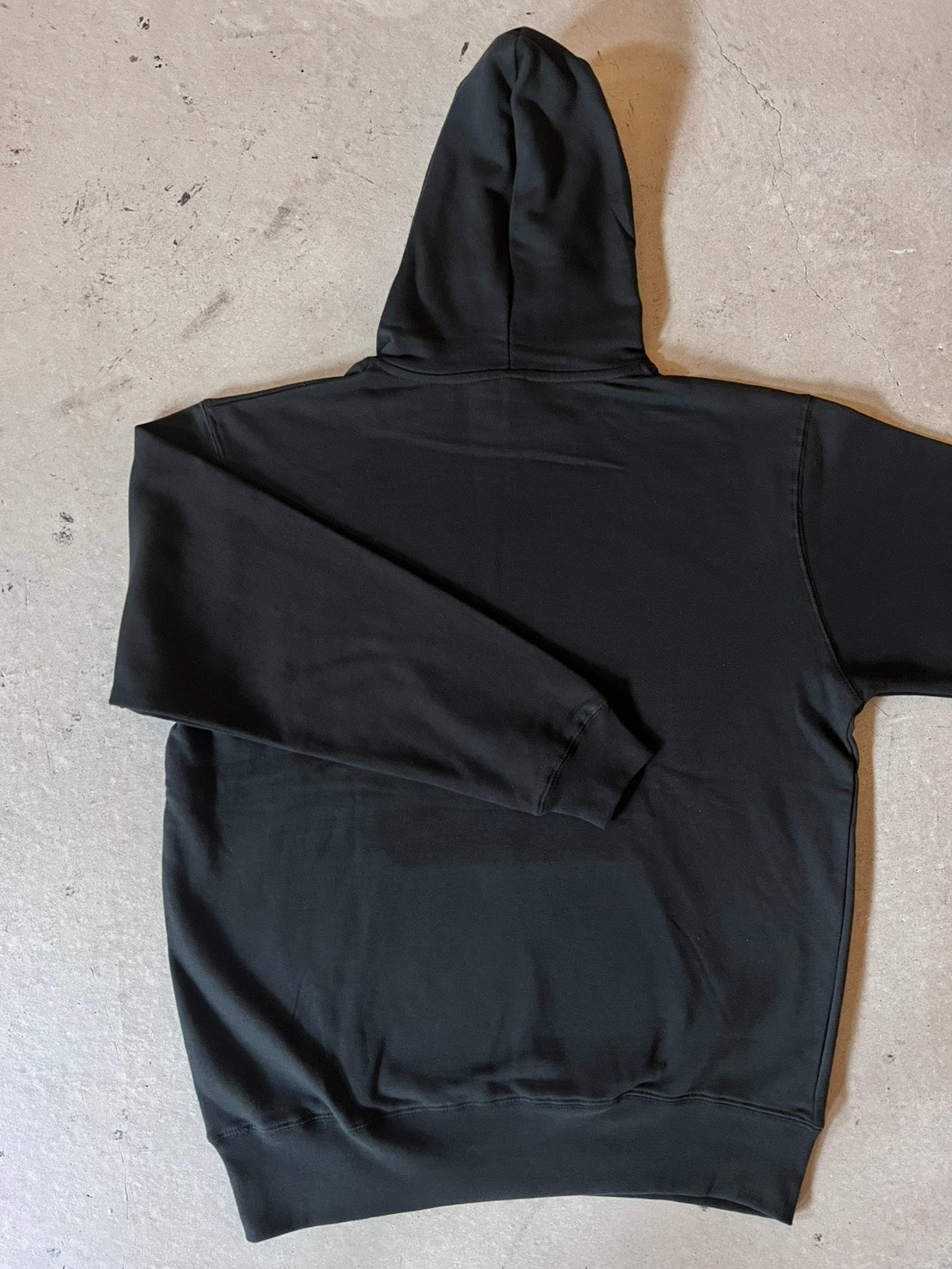 TFM “Kick-board” Mini Logo Sweat Hoodie (S006-002W22 )発送まで10日ほどお時間を頂戴します