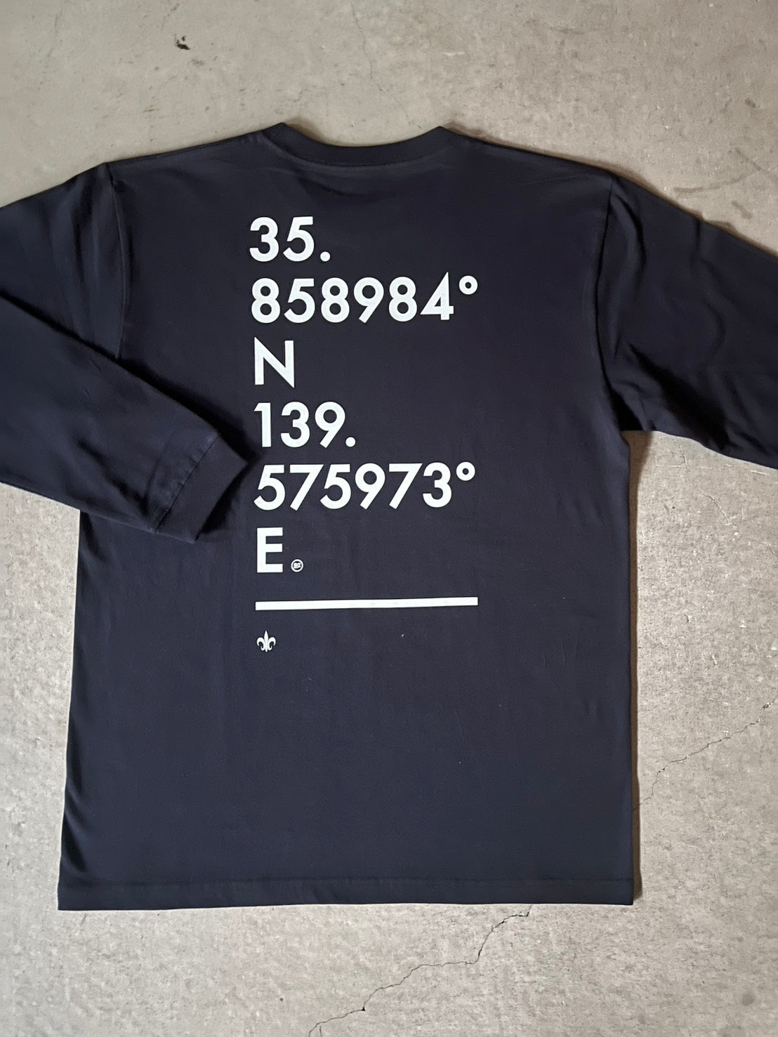 富士見グランド/座標背面縦/Coordinate Long Tee (S002-006W03)発送まで10日ほどお時間を頂戴します